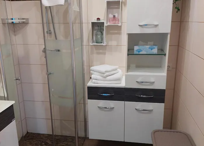 アパート Mit Charme In *