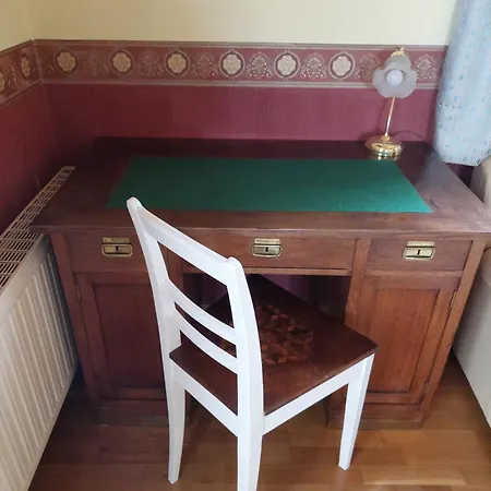 Apartament Mit Charme In *