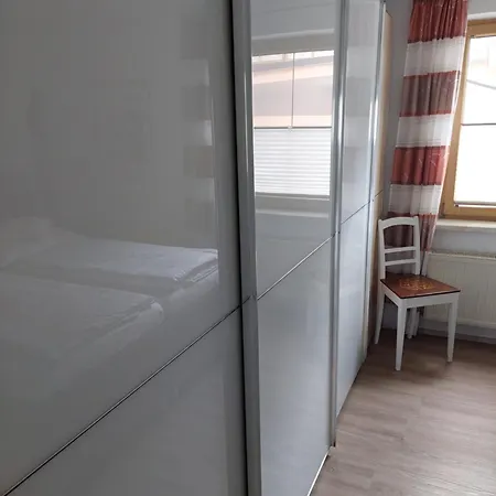 Mit Charme In Lägenhet Pinsdorf